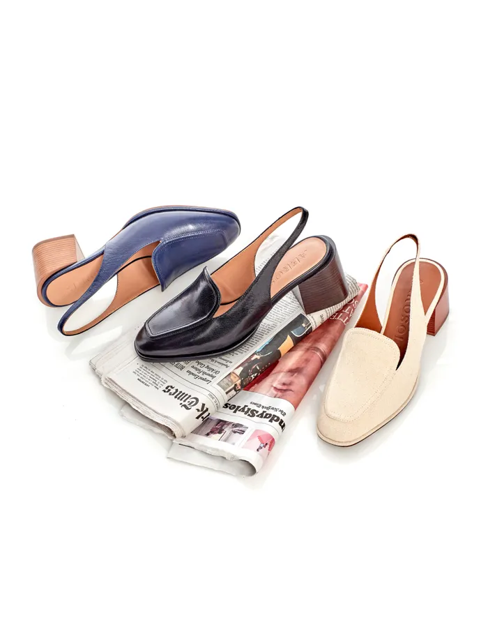 Aerosoles Comfortable Women039s Block Heel Slingback In Navy Leather Navy Leather Women Clogs and Mules