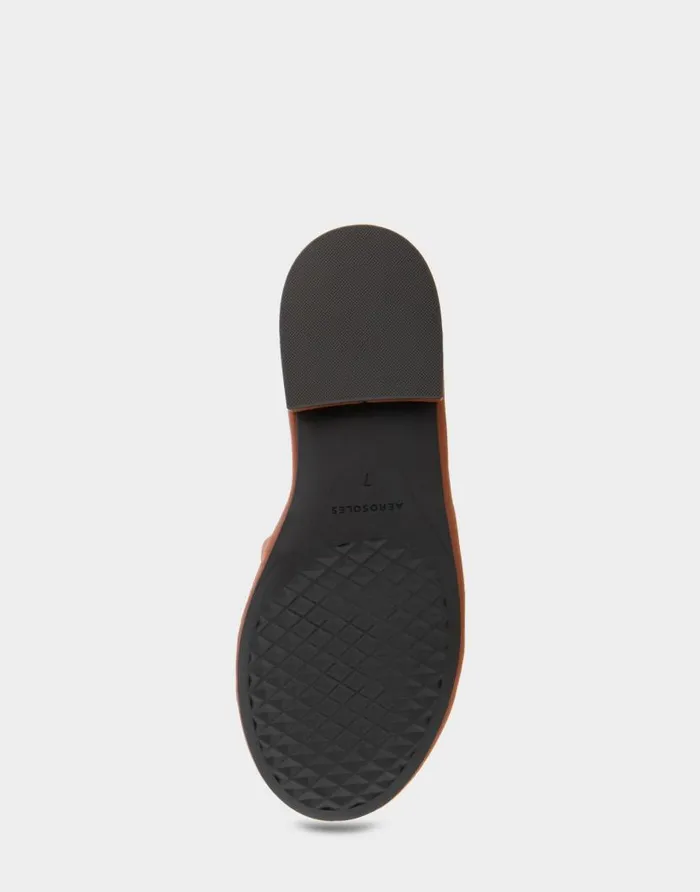 Aerosoles Comfortable Women039s Debossed Chain Link Slide Sandal In Gingerbread Leather Gingerbread Leather Women Clogs and Mules