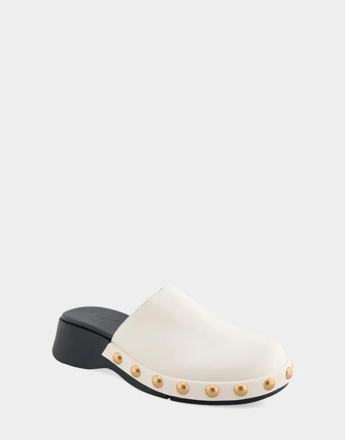 Aerosoles Comfortable Women039s Grommet Detail Clog In Eggnog Leather Eggnog Leather Women Clogs and Mules