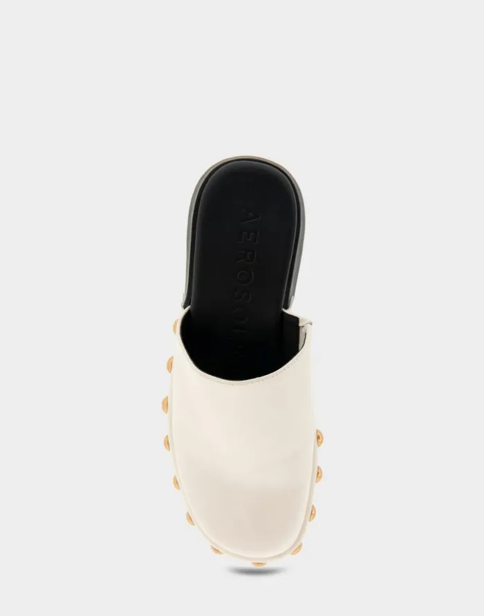 Aerosoles Comfortable Women039s Grommet Detail Clog In Eggnog Leather Eggnog Leather Women Clogs and Mules