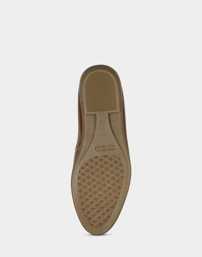 Aerosoles Comfortable Women039s Loafer In Tan Faux Leather Tan Faux Leather Women Clogs and Mules Aerosoles Comfortable Women039s Loafer In Tan Faux Leather Tan Faux Leather Women Clogs and Mules