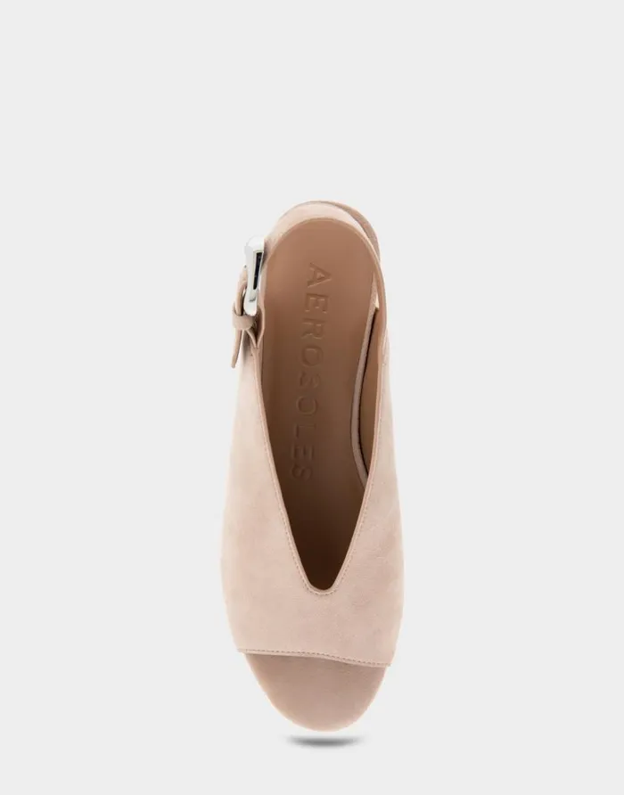 Aerosoles Comfortable Women039s Peep Toe Platform Sandal In Cipria Suede Cipria Suede Women Wide Width Sandals