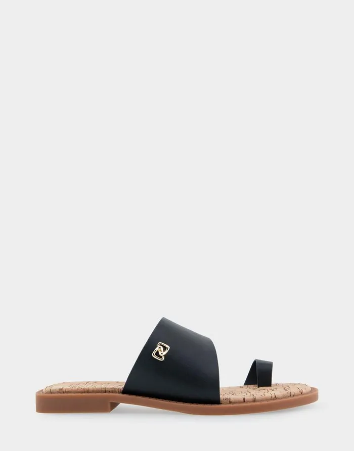 Aerosoles Comfortable Women039s Toe Ring Sandal In Black Faux Leather Black Faux Leather Women Flats Aerosoles Comfortable Women039s Toe Ring Sandal In Black Faux Leather Black Faux Leather Women Flats
