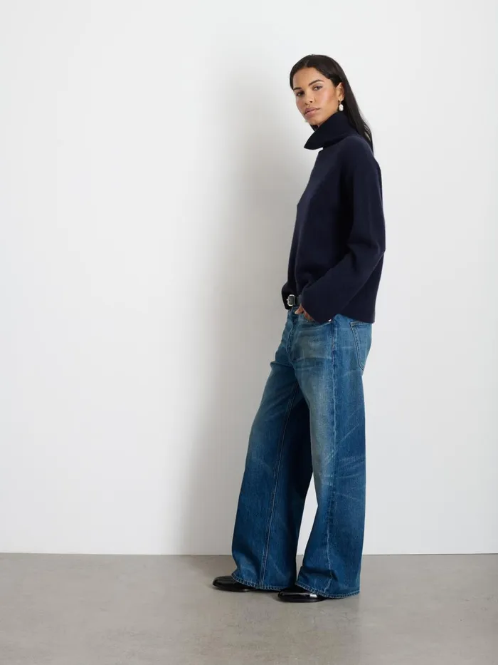 Alex Mill Sweaters Women Cecile Turtleneck In Cashmere Navy