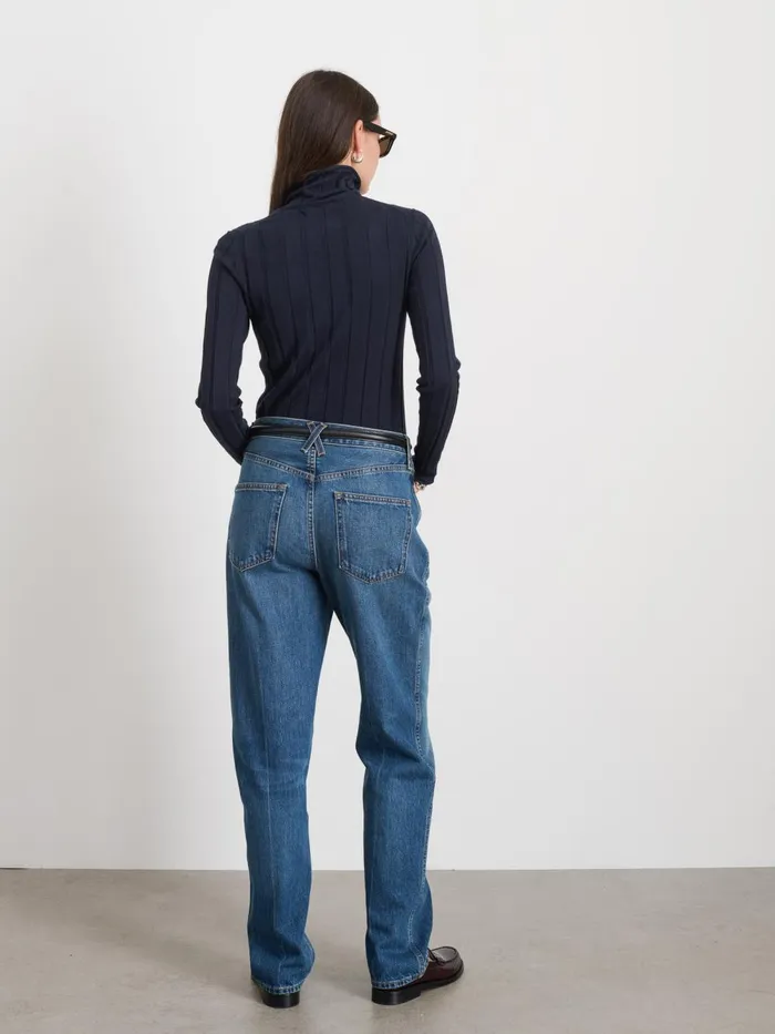 Alex Mill Sweaters Women Ellie Ribbed Turtleneck In Cotton Cashmere Navy