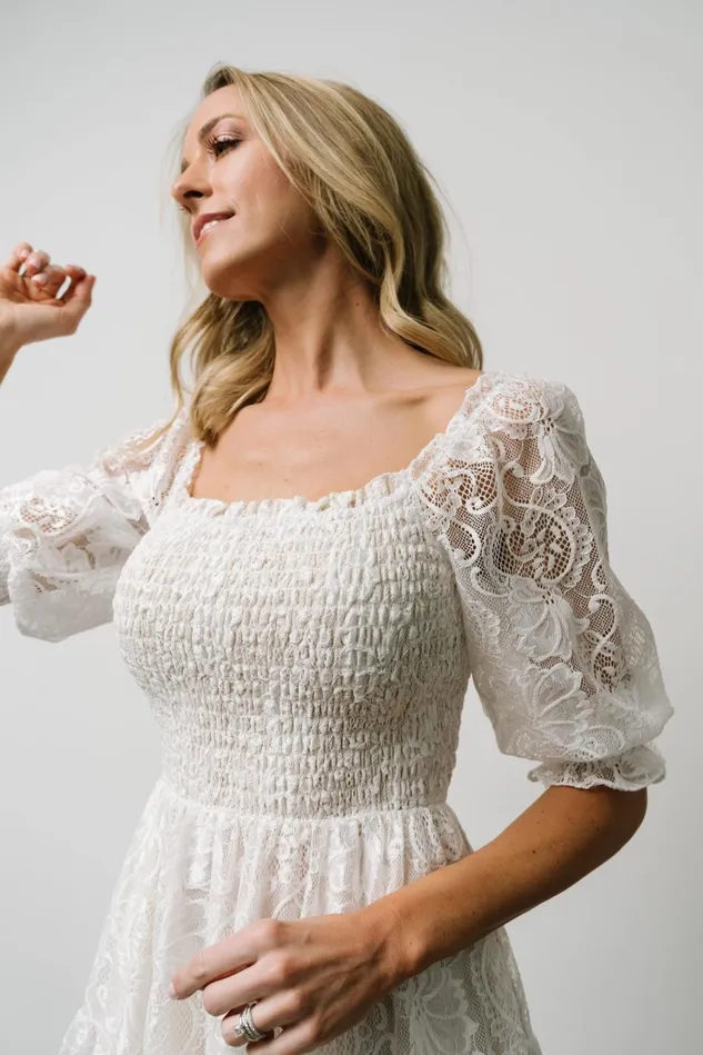 Baltic Born Bump Friendly Women Tate Smocked Lace Short Dress Off White