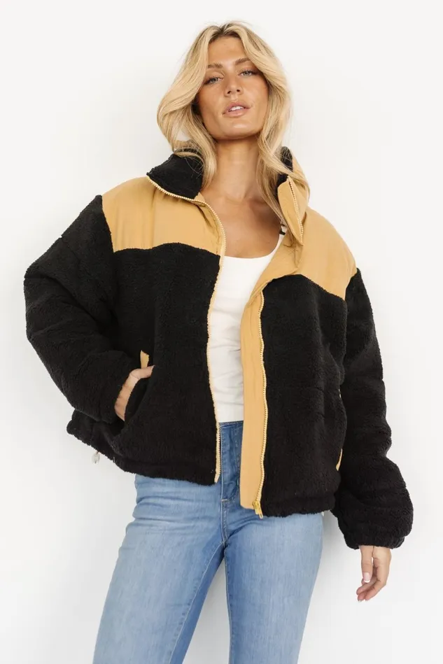Baltic Born Outerwear Women Weekender Sherpa Puffer Jacket Khaki Black