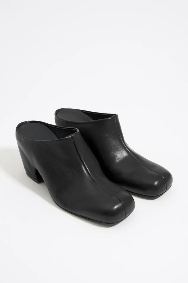 Black Leather Heeled Clog Black Women Bimba Y Lola Court Shoes Black Leather Heeled Clog Black Women Bimba Y Lola Court Shoes