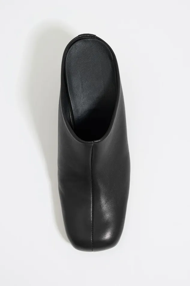 Black Leather Heeled Clog Black Women Bimba Y Lola Court Shoes Black Leather Heeled Clog Black Women Bimba Y Lola Court Shoes