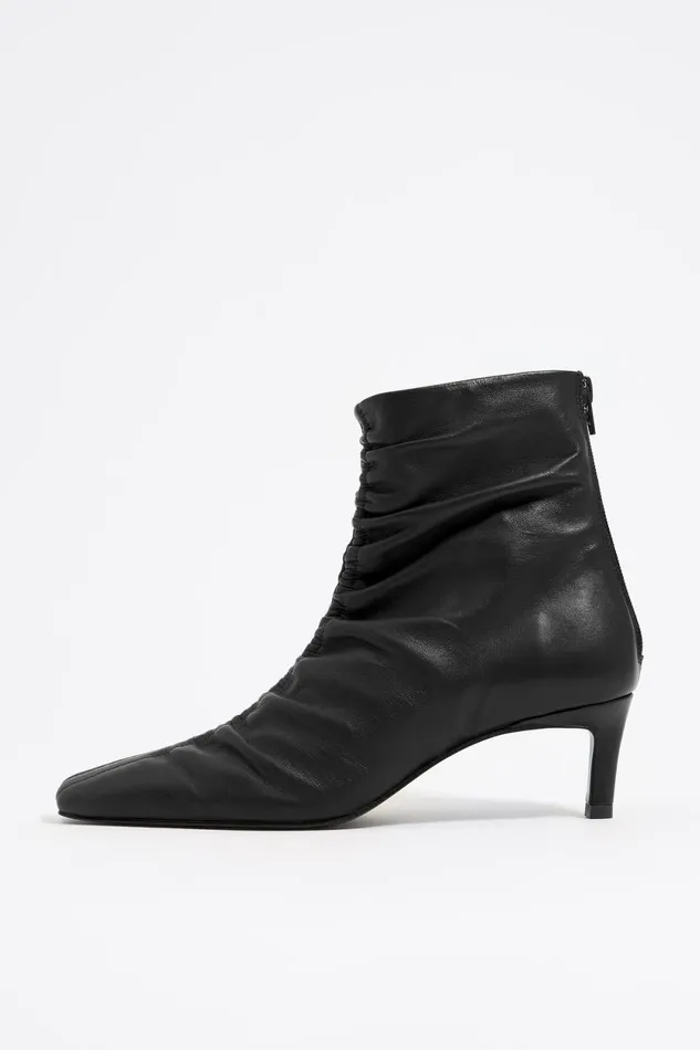 Black Leather Ruched Heeled Ankle Boot Black Women Bimba Y Lola Ankle Boots And Boots