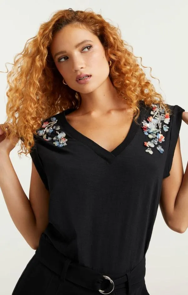 Cinq Sept VNeck Bella Tee Sequin Flower Black Multi Women Tees