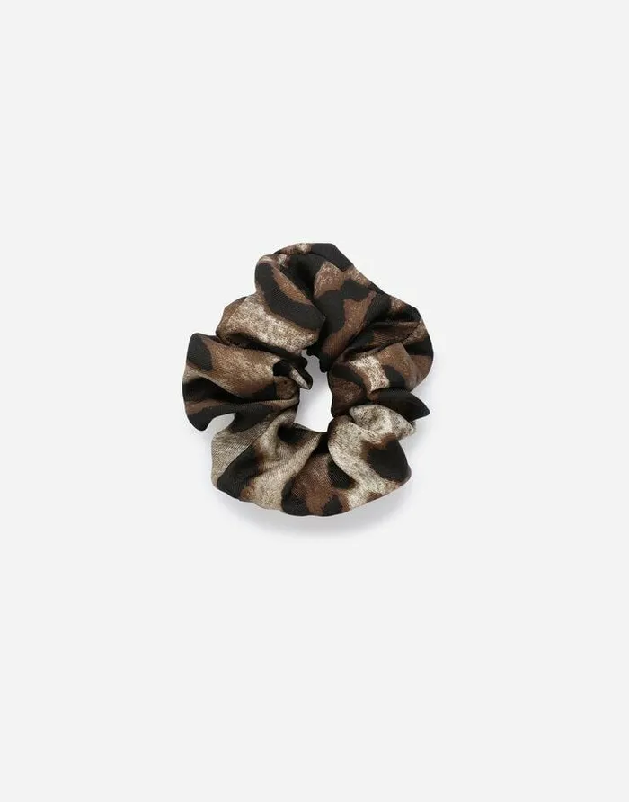 Dolce and Gabbana Accessories Children Leopardprint Viscose Scrunchie Animal Print Dolce and Gabbana Accessories Children Leopardprint Viscose Scrunchie Animal Print