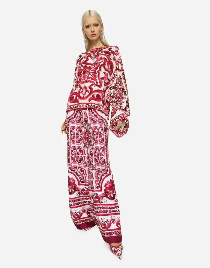 Dolce and Gabbana Shirts And Tops Women Majolicaprint Charmeuse Blouse Multicolor Dolce and Gabbana Shirts And Tops Women Majolicaprint Charmeuse Blouse Multicolor