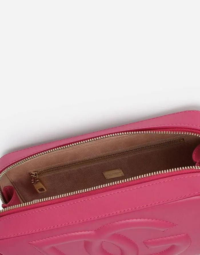 Dolce and Gabbana Shoulder And Crossbody Bags Women Small Calfskin DG Logo Bag Camera Bag Lilac Dolce and Gabbana Shoulder And Crossbody Bags Women Small Calfskin DG Logo Bag Camera Bag Lilac