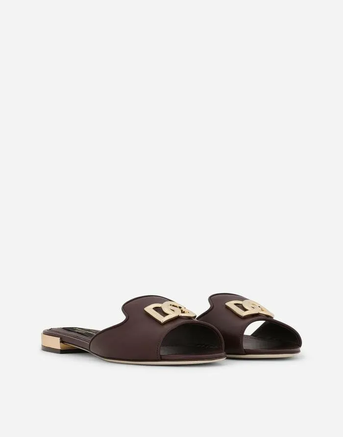 Dolce and Gabbana Slides And Mules Women Calfskin Slides With DG Logo Bordeaux Dolce and Gabbana Slides And Mules Women Calfskin Slides With DG Logo Bordeaux