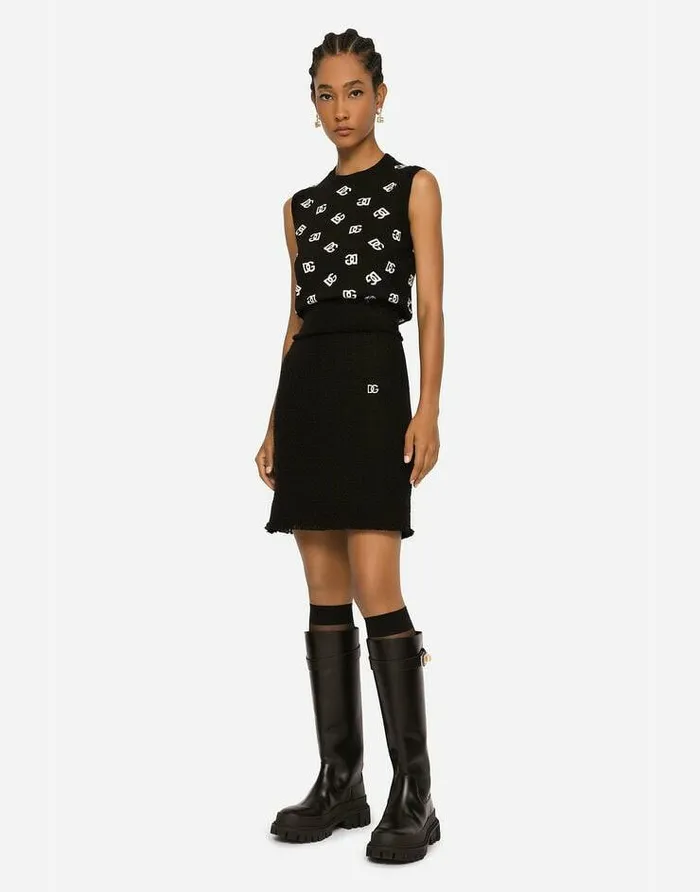 Dolce and Gabbana Sweaters And Cardigans Women Wool And Silk Vest With Allover DG Logo Multicolor Dolce and Gabbana Sweaters And Cardigans Women Wool And Silk Vest With Allover DG Logo Multicolor