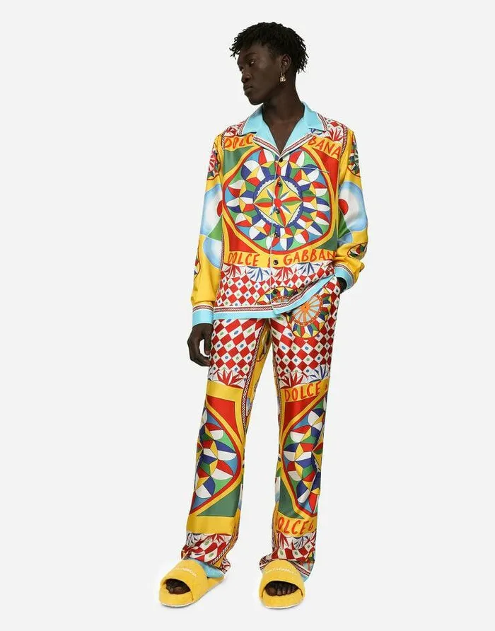 Dolce and Gabbana Trousers And Shorts Men Carrettoprint Silk Twill Jogging Pants Red Dolce and Gabbana Trousers And Shorts Men Carrettoprint Silk Twill Jogging Pants Red