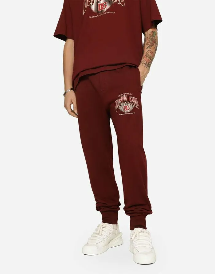 Dolce and Gabbana Trousers And Shorts Men Jersey Jogging Pants With DG Logo Print Bordeaux Dolce and Gabbana Trousers And Shorts Men Jersey Jogging Pants With DG Logo Print Bordeaux