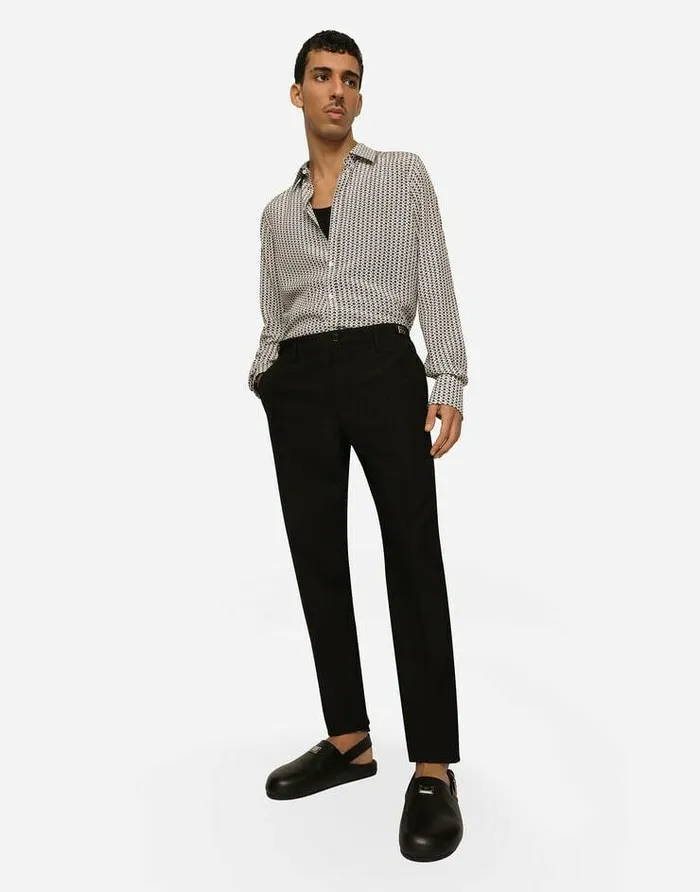 Dolce and Gabbana Trousers And Shorts Men Technical Fabric Pants With Metal DG Logo Black Dolce and Gabbana Trousers And Shorts Men Technical Fabric Pants With Metal DG Logo Black