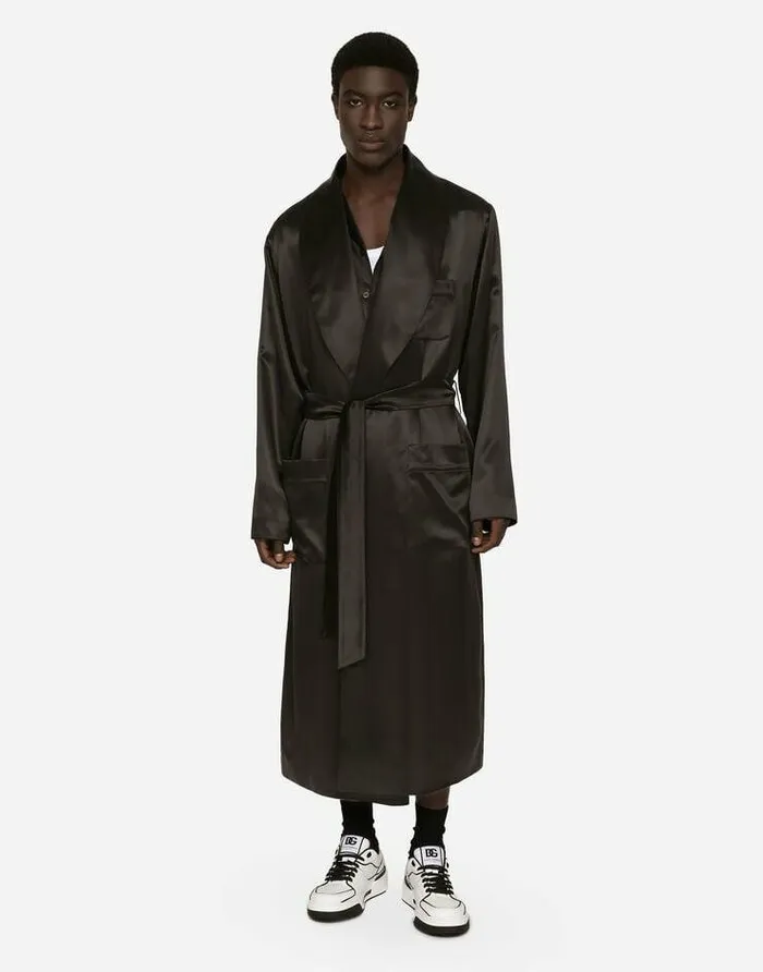 Dolce and Gabbana Underwear And Loungewear Men Silk Satin Robe With Metal DG Logo Black Dolce and Gabbana Underwear And Loungewear Men Silk Satin Robe With Metal DG Logo Black