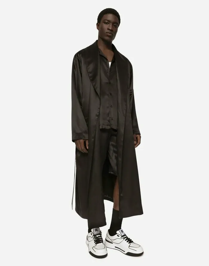 Dolce and Gabbana Underwear And Loungewear Men Silk Satin Robe With Metal DG Logo Black Dolce and Gabbana Underwear And Loungewear Men Silk Satin Robe With Metal DG Logo Black