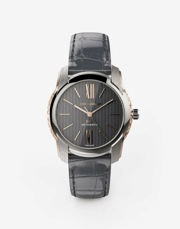 Dolce and Gabbana Watches Men DG7 Watch In Steel With Engraved Side Decoration In Gold Grey Dolce and Gabbana Watches Men DG7 Watch In Steel With Engraved Side Decoration In Gold Grey