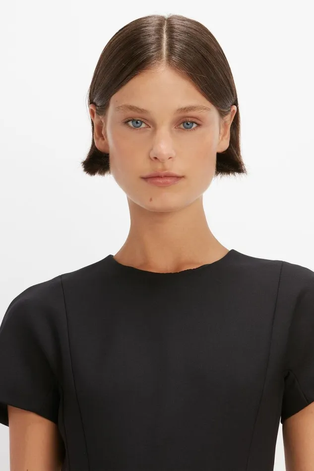 Dresses Women Victoria Beckham Spiral Fitted TShirt Dress In Black