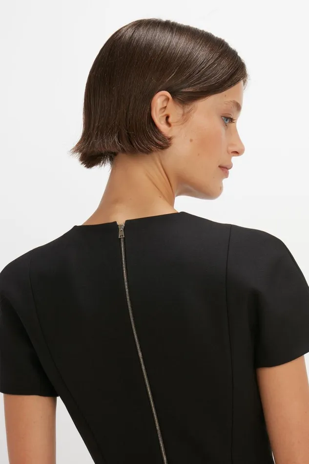 Dresses Women Victoria Beckham Spiral Fitted TShirt Dress In Black