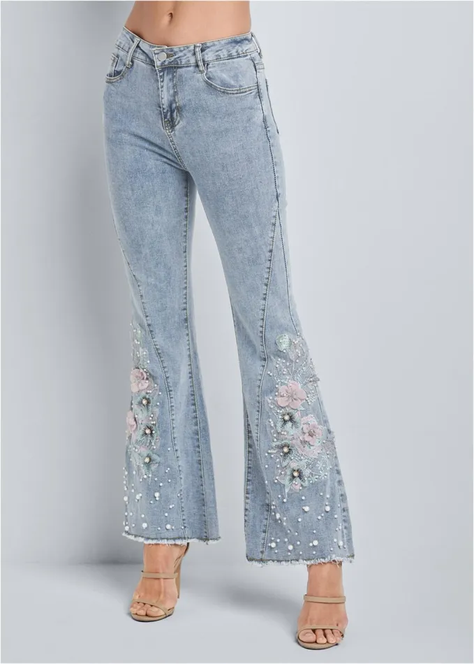FLORAL APPLIQUE WIDE LEG JEANS Light Wash Women VENUS Novelty Jeans