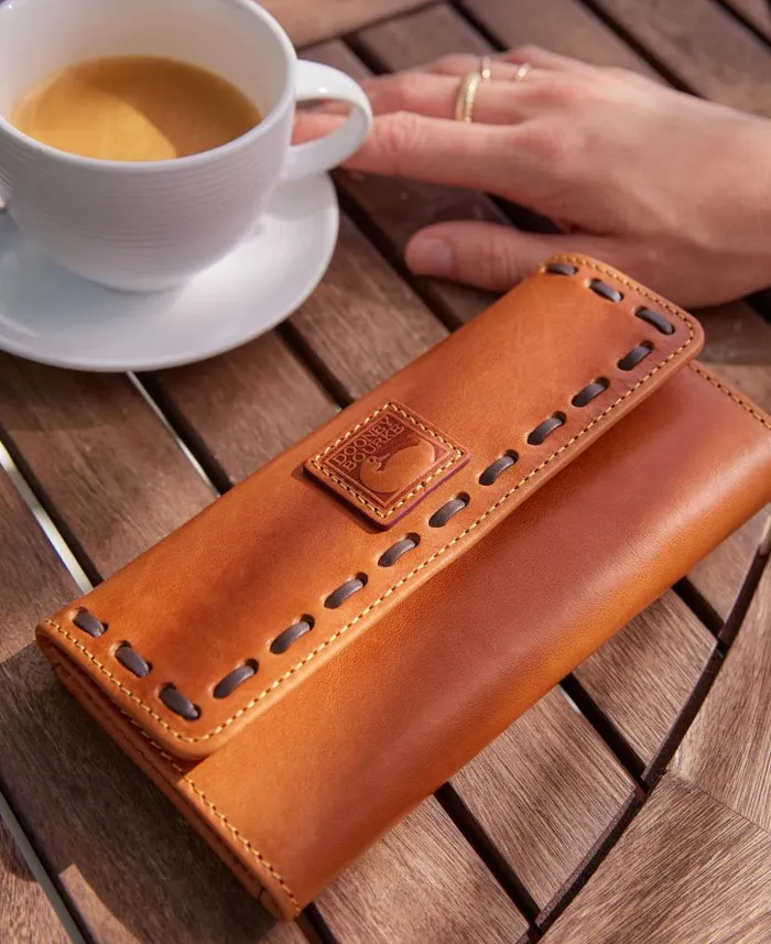 Florentine Continental Clutch Natural ManWoman Dooney and Bourke Wallets Florentine Continental Clutch Natural ManWoman Dooney and Bourke Wallets