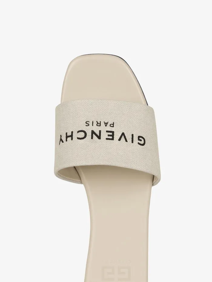 Givenchy 4G Mules In Canvas Beigeblack Women Slides and Sandals Givenchy 4G Mules In Canvas Beigeblack Women Slides and Sandals