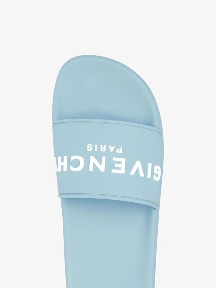 Givenchy Slide Flat Sandals In Rubber Sky Blue Men Slides and Sandals Givenchy Slide Flat Sandals In Rubber Sky Blue Men Slides and Sandals