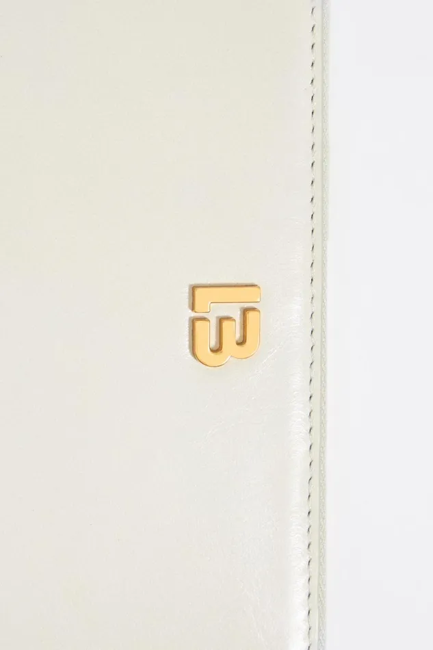 Ivory Leather Horizontal Wallet Ivory Women Bimba Y Lola Billfolds Ivory Leather Horizontal Wallet Ivory Women Bimba Y Lola Billfolds