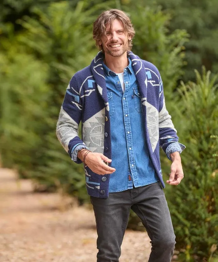 Joe Browns Knitwear Men Aim For Adventure Cardigan Navy Joe Browns Knitwear Men Aim For Adventure Cardigan Navy
