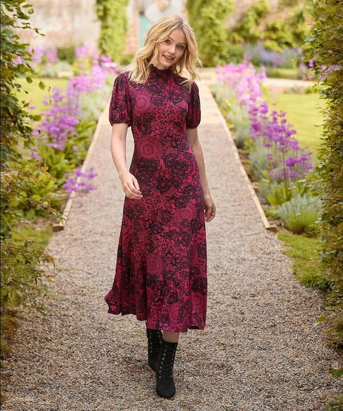 Joe Browns Petite Collection Women Lovely Lace Print Jersey Dress Pink Joe Browns Petite Collection Women Lovely Lace Print Jersey Dress Pink