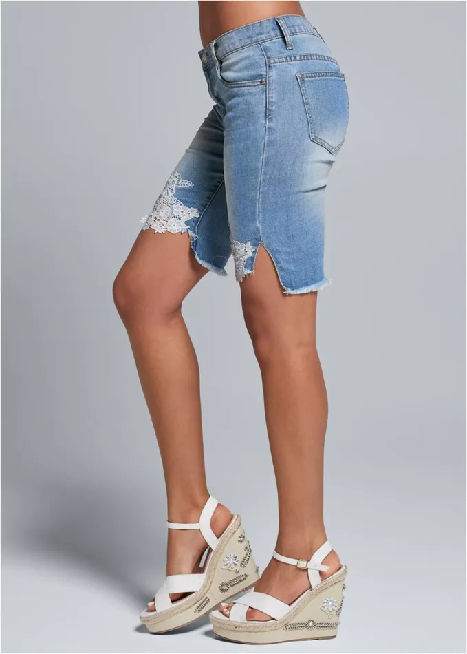 LACE TRIM BERMUDA SHORTS Medium Wash Women VENUS Shorts