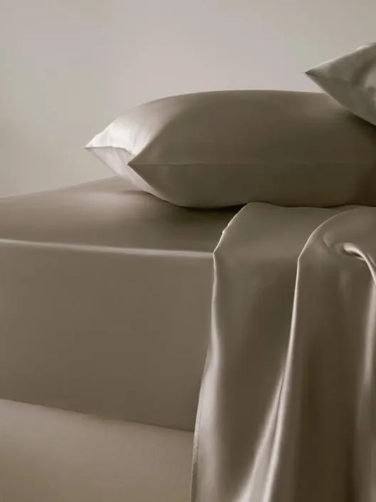Lilysilk Affordable Luxury Silk Pillowcase For Hair US Home Lilysilk Silk Pillowcases
