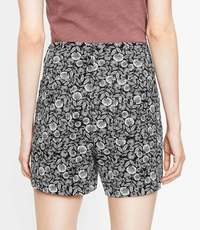 LOFT Button Front Structured Shorts In Palm Leaf Black Women Pants