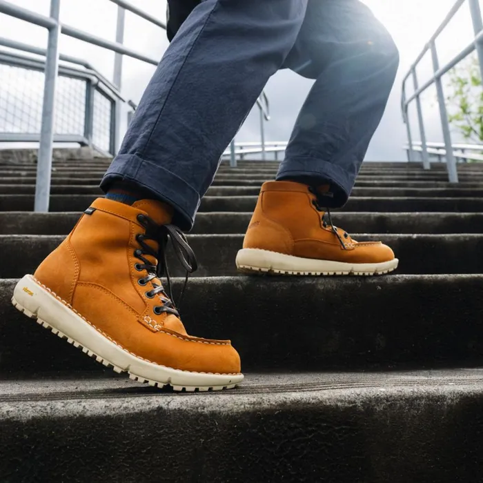 Logger Moc 917 GTX Roasted Pecan Women Danner Boots
