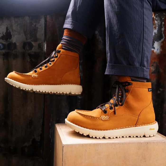 Logger Moc 917 GTX Roasted Pecan Women Danner Boots