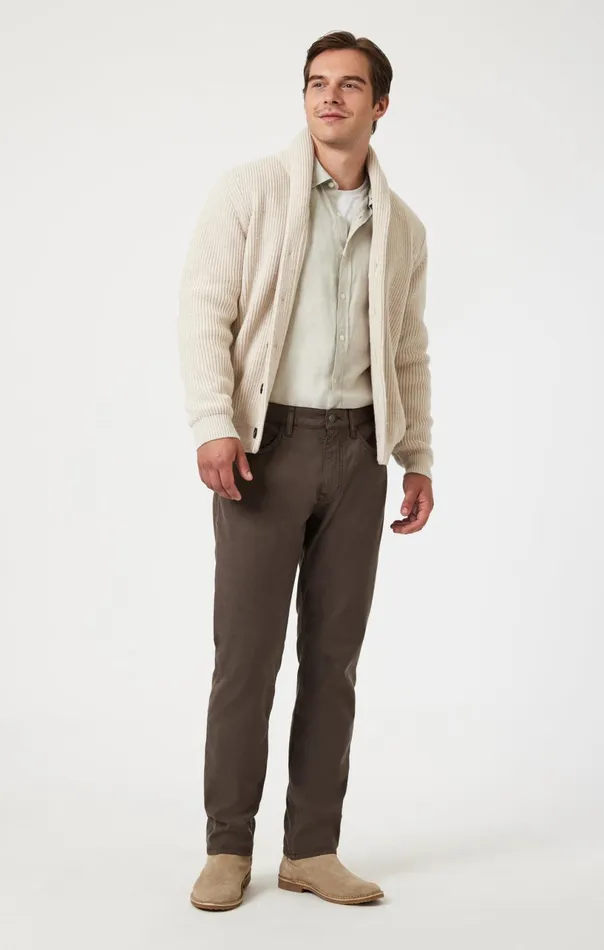 Marcus Slim Straight Leg In Oak Luxe Twill Men Mavi Jeans Pants