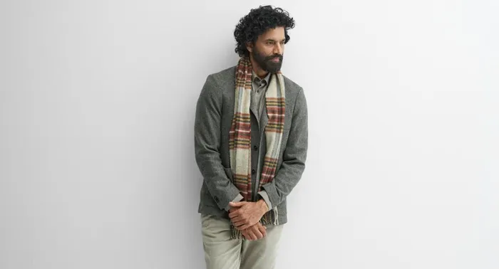 Men Oliver Sweeney Scarves Gloves and Hats Knill StoneRed Men Oliver Sweeney Scarves Gloves and Hats Knill StoneRed