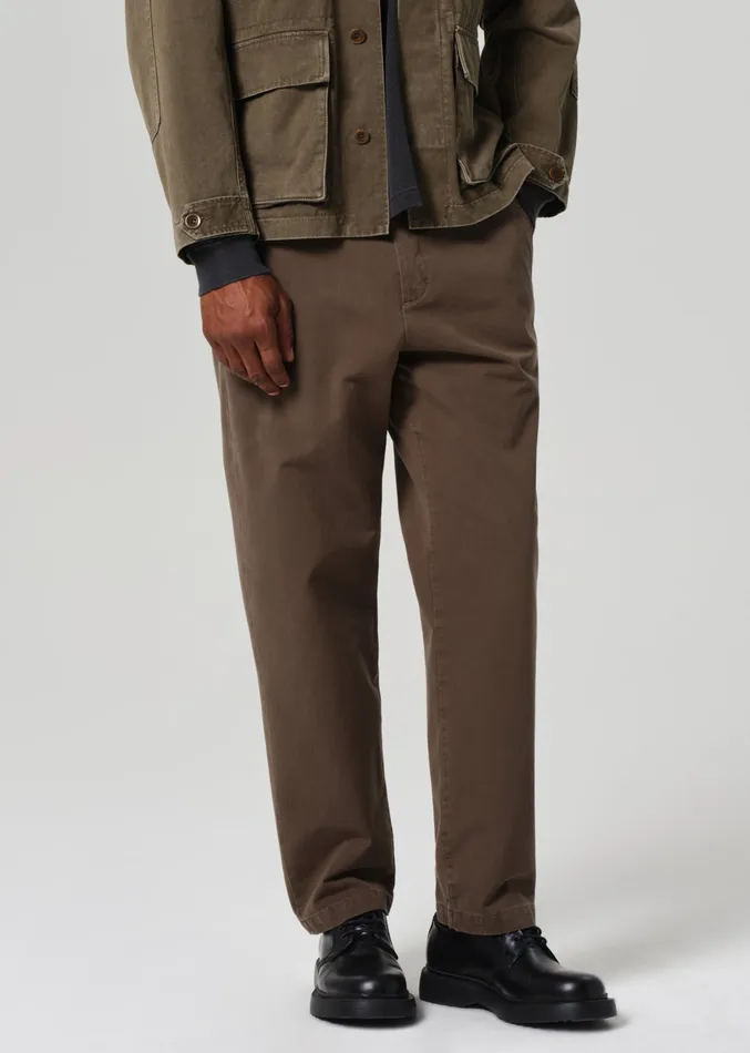 Men Pants Citizens Of Humanity Flat Front Chino In Bay Leaf