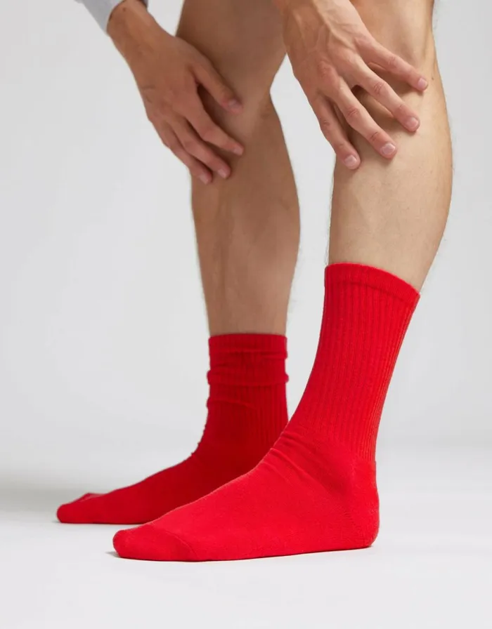 Men Socks and Colorful Standard Organic Active Sock Magenta Blaze