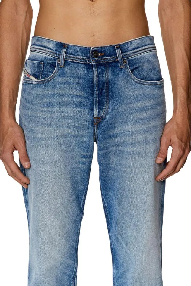 Men Tapered Jeans 2023 DFinitive 09g24 Light Blue Diesel Tapered