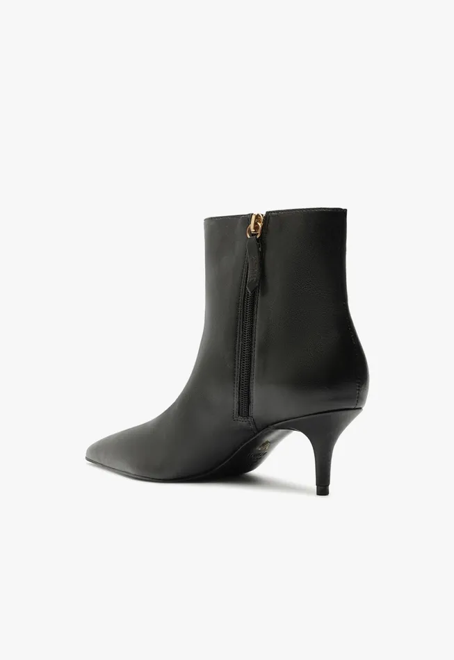 Mikki Mid Bootie Black Women Schutz Shoes Booties