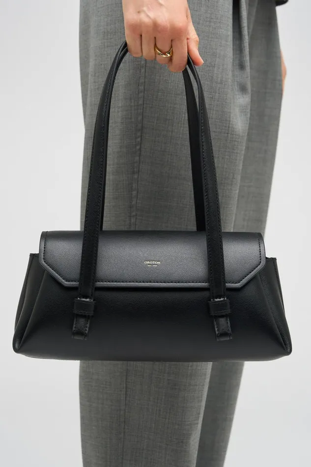 Oroton Sabine Small Shoulder Bag Black Women Shoulder Oroton Sabine Small Shoulder Bag Black Women Shoulder