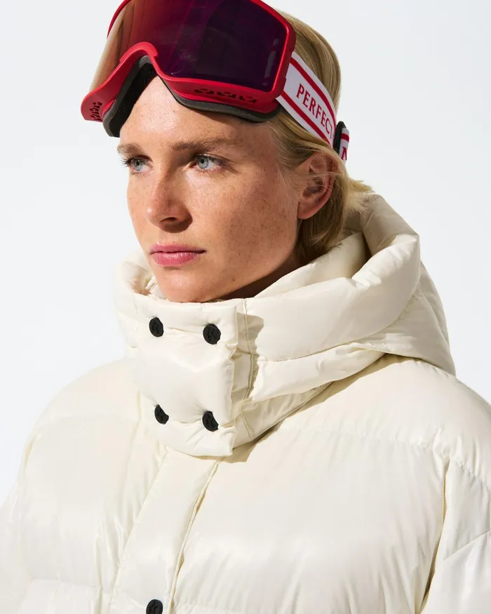Perfect Moment Maya Down Parka Jacket White Women Ski Jackets