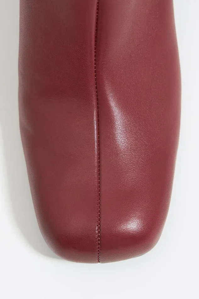Red Leather Heeled Clog Red Women Bimba Y Lola Court Shoes Red Leather Heeled Clog Red Women Bimba Y Lola Court Shoes