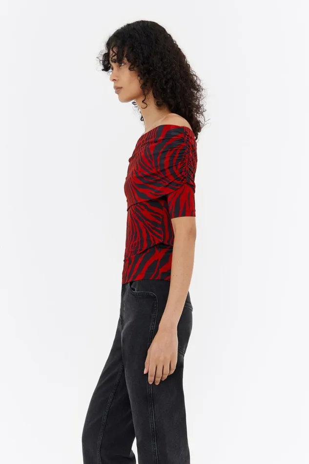 Red Zebra Fitted Tshirt Zebra Red Women Bimba Y Lola TShirts Red Zebra Fitted Tshirt Zebra Red Women Bimba Y Lola TShirts